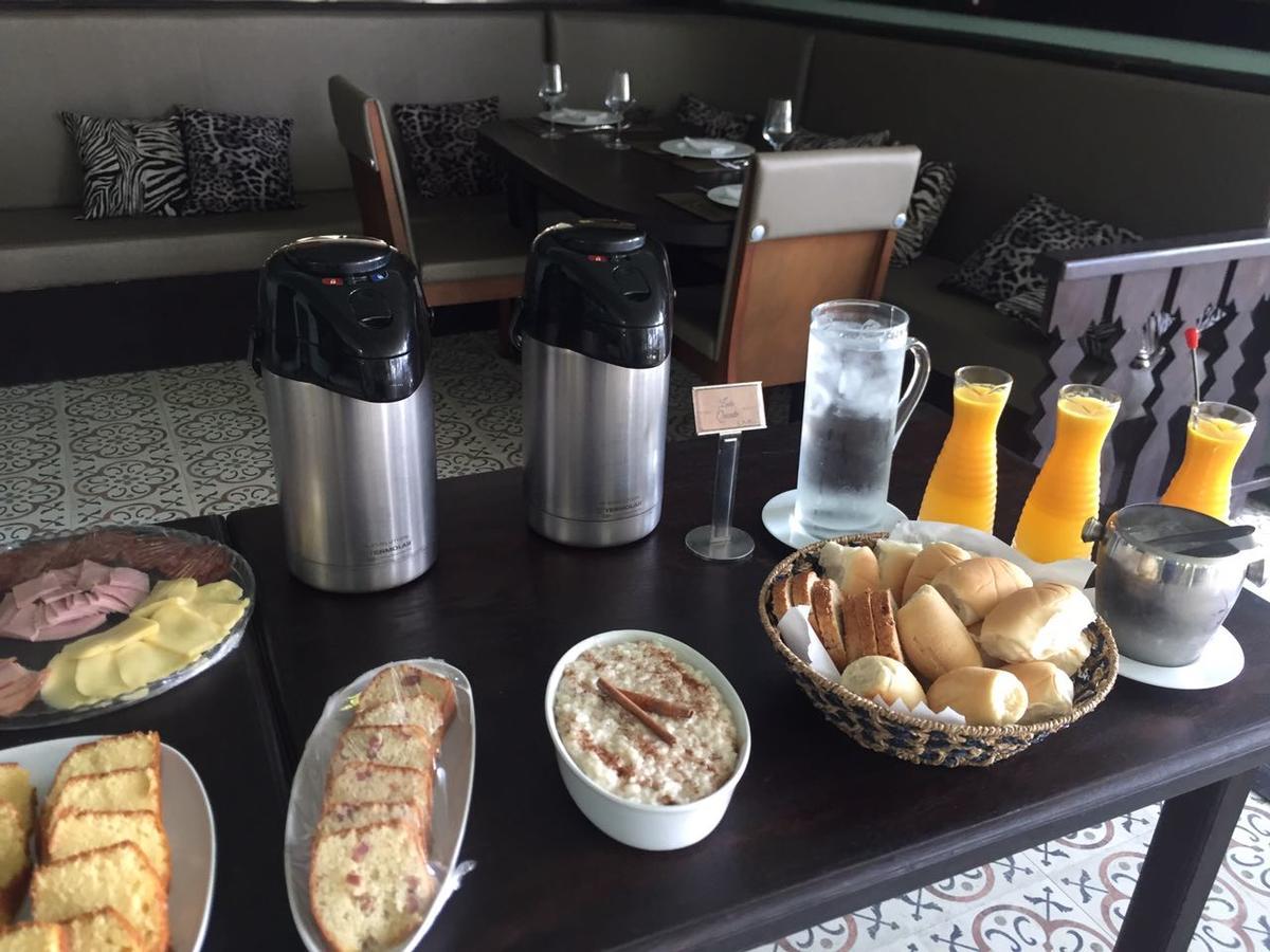 Lara Hotel Акуираз Екстериор снимка